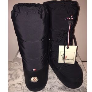 Moncler black moon boots brand new 41 43 w/ box